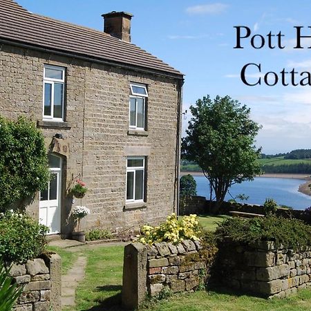 Pott Hall Masham Exterior photo